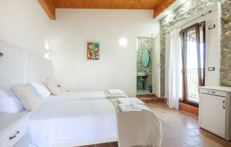 Holiday Home in Strada Cervara, Maison 15 personnes à Senerchia - Photo 35