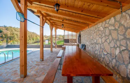 Maison 8 personnes à Plaski - Photo 2