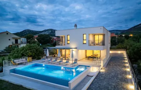 Maison 7 personnes à Seget Vranjica - Photo 11