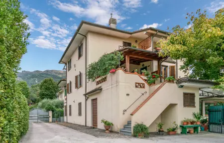 Maison 8 personnes à Camaiore - Photo 1