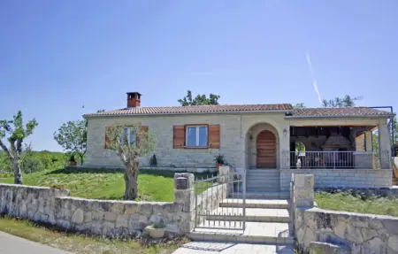 Maison 6 personnes à Benkovac - Photo 1
