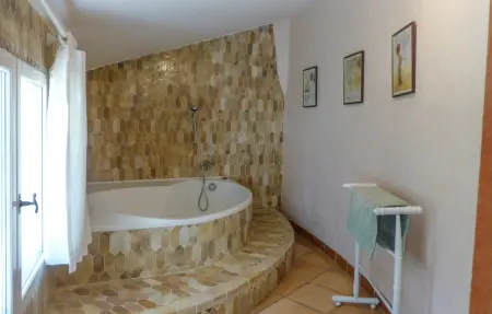 Maison 12 personnes à Entrecasteaux - Photo 6