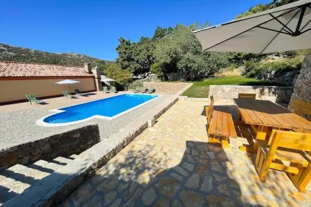 Villa Jadranka, Villa avec piscine près de la côte adriatique - Photo 1