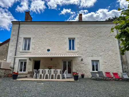 Gîte spacieux près du zoo de Beauval avec cour privative, terrasse, et équipements complets - Photo 6