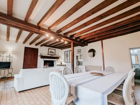 Maison calme avec grand jardin en Berry, proche Châteauroux - Photo 1