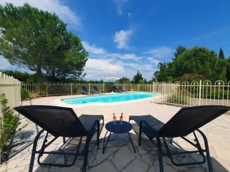 Le Rêve de Montbrun, Villa spacieuse avec piscine à Montbrun - Photo 3