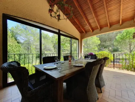 Le Rêve de Montbrun, Villa spacieuse avec piscine à Montbrun - Photo 5