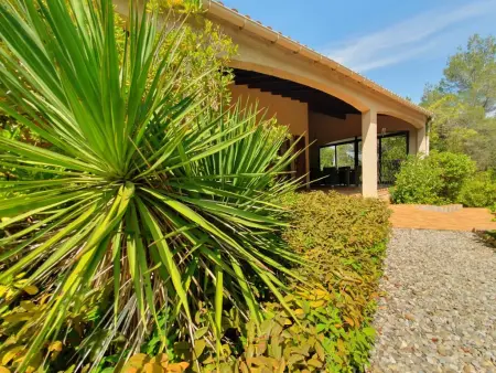 Le Rêve de Montbrun, Villa spacieuse avec piscine à Montbrun - Photo 10