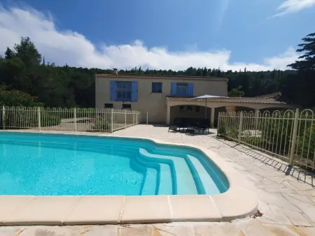 Le Rêve de Montbrun, Villa spacieuse avec piscine à Montbrun - Photo 11