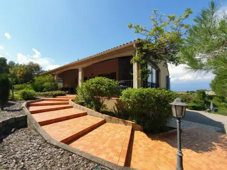 Le Rêve de Montbrun, Villa spacieuse avec piscine à Montbrun - Photo 28