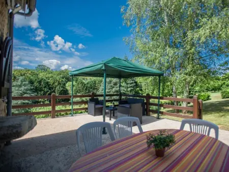 Gite Les Terrasses, Maison pour enfants avec grand jardin - Photo 3