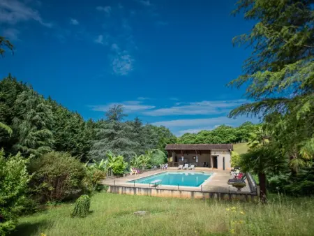 Gite Les Terrasses, Maison pour enfants avec grand jardin - Photo 8