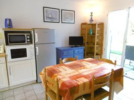 Charmante maison 3 pièces, 200m plage, jardin clos, garage, accepte animaux, Sarzeau - Photo 9