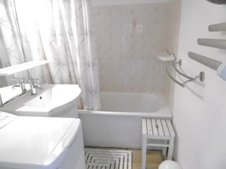 Charmante maison 3 pièces, 200m plage, jardin clos, garage, accepte animaux, Sarzeau - Photo 12