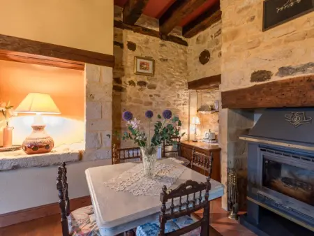 Gite Le Croix du Notaire, Maison pour enfants avec étang à poissons - Photo 23