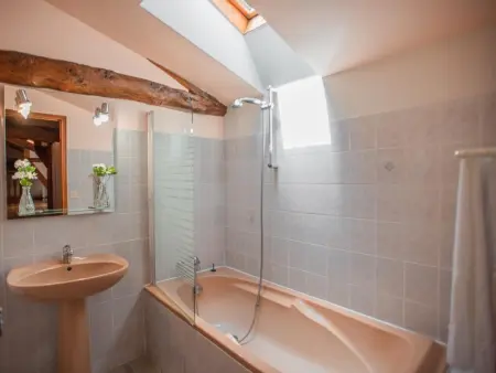 Le Tilleuil en Périgord, Maison adaptée aux enfants avec grand jardin - Photo 13