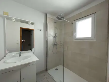 Maison duplex avec clim, 2 piscines, terrasse, parking, animaux admis - 8 pers. - Photo 9