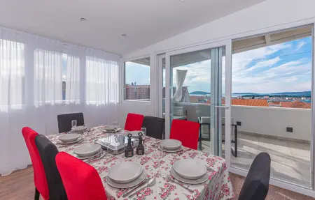 Maison 8 personnes à Brodarica - Photo 1