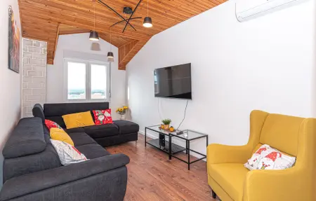 Maison 8 personnes à Brodarica - Photo 4