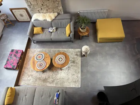 Maison moderne et chaleureuse au cœur du village avec mezzanine et poêle à bois - Photo 3