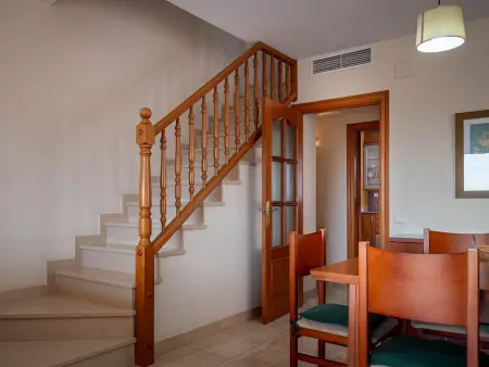 Maison à Creixell: Piscine privée, Parking, Terrasse, Climatisation, 8 personnes - Photo 13