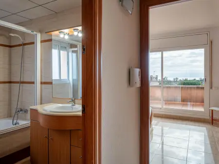 Maison à Creixell: Piscine privée, Parking, Terrasse, Climatisation, 8 personnes - Photo 20