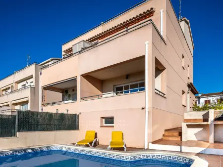 Maison à Creixell: Piscine privée, Parking, Terrasse, Climatisation, 8 personnes - Photo 33