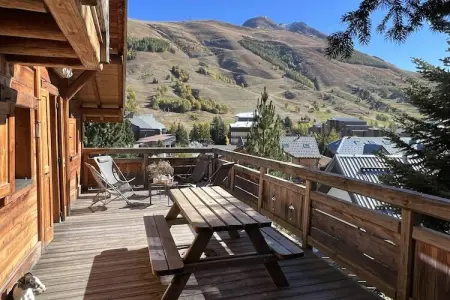 Chalet Les Alpages, Chalet à Les Deux Alpes près du télésiège - Photo 1