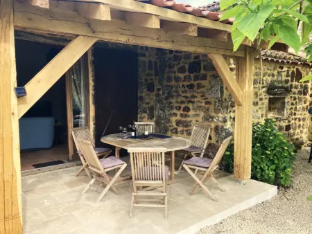 Maison Sauveterre, Maison avec piscine dans un endroit privilégié - Photo 8