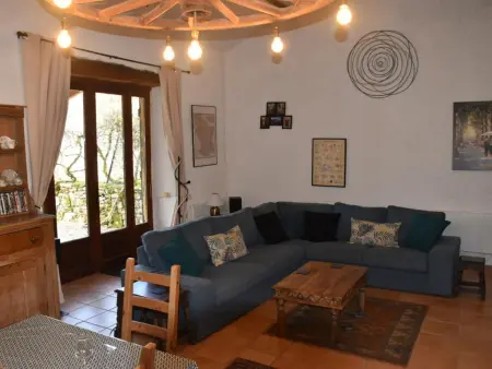 Maison Sauveterre, Maison avec piscine dans un endroit privilégié - Photo 13