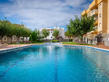 AT040 Clarà: Casa de 4 dormitorios con piscina comunitaria a 600 m de la playa - Photo 35