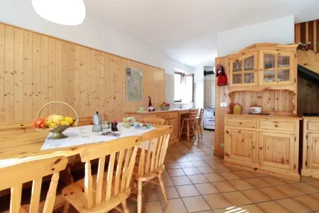 Baita Silana, Maison de vacances caractéristique à Pieve Tesino avec jardin - Photo 2