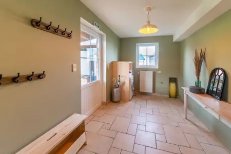 Charmante habitation à Lierneux pour 10 adultes avec Bains à remous, Maison de vacances א Lierneux avec bain moussant - Photo 18