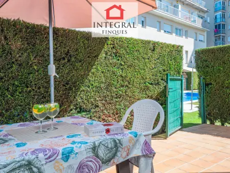 Maison Familiale Duplex avec Terrasse, Piscine, Parking et Proche Plage - Photo 2