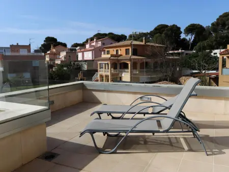 Maison mitoyenne proche plage avec terrasse et piscine commune - Photo 20