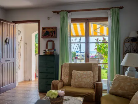 Maison Familiale 3 Étages en Front de Mer à Creixell - Photo 6