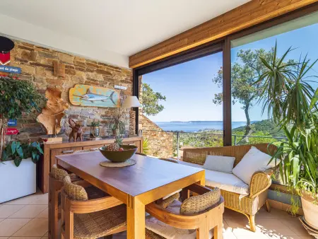 Village des Fourches, Maison 8 personnes à Cap Bénat - Photo 5