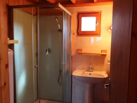Chalets indépendants avec jardin et jeux d'enfants - Photo 5