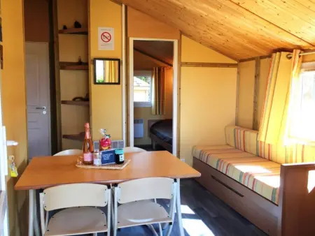Chalet familial dans camping avec étang de pêche - Photo 1