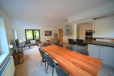 CHALET DES BOIS, Chalet près de Durbuy avec forêt et jacuzzi - Photo 4