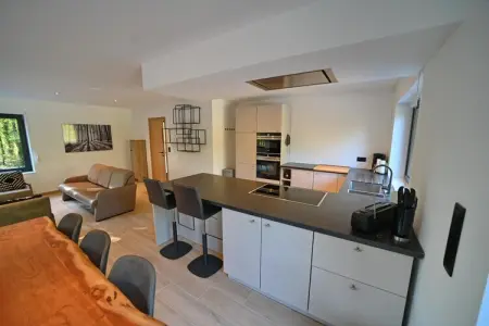 CHALET DES BOIS, Chalet près de Durbuy avec forêt et jacuzzi - Photo 5