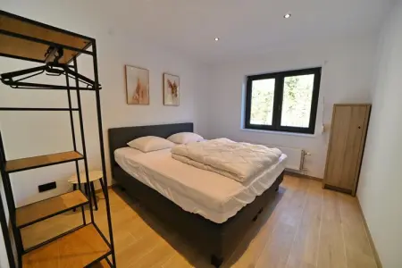 CHALET DES BOIS, Chalet près de Durbuy avec forêt et jacuzzi - Photo 9
