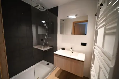 CHALET DES BOIS, Chalet près de Durbuy avec forêt et jacuzzi - Photo 12