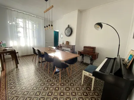 Maison années 30 avec jardin, piscine, proximité Loire, 4 chambres, vélos, idéale familles/amis - Photo 3