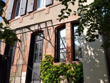 Maison années 30 avec jardin, piscine, proximité Loire, 4 chambres, vélos, idéale familles/amis - Photo 5