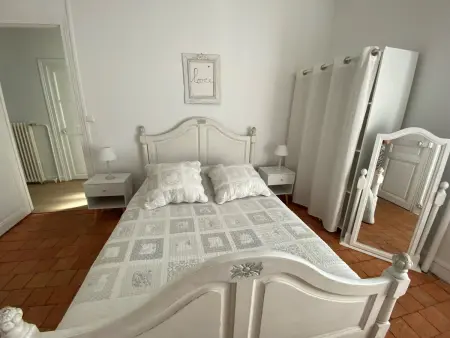 Maison années 30 avec jardin, piscine, proximité Loire, 4 chambres, vélos, idéale familles/amis - Photo 23