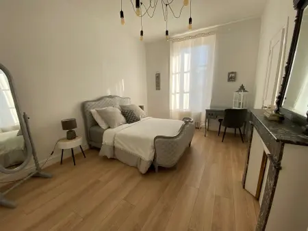 Maison années 30 avec jardin, piscine, proximité Loire, 4 chambres, vélos, idéale familles/amis - Photo 27