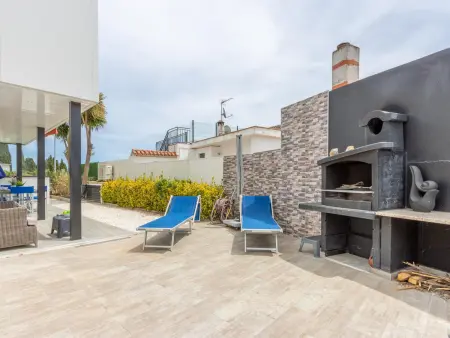 Maison moderne avec piscine, clim, wifi et parking à Sant Pere Pescador - Photo 5
