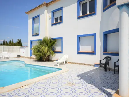 Grande Maison avec Piscine Privée, Jardin, BBQ, Climatisation, Wifi et Parking, proche Plage - Photo 16