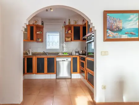 Grande Maison avec Piscine Privée, Jardin, BBQ, Climatisation, Wifi et Parking, proche Plage - Photo 18